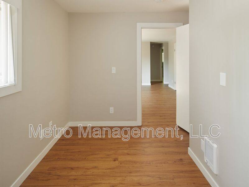 Apartment for rent at 3815 SE 122nd Ave #5, Portland, OR 97236