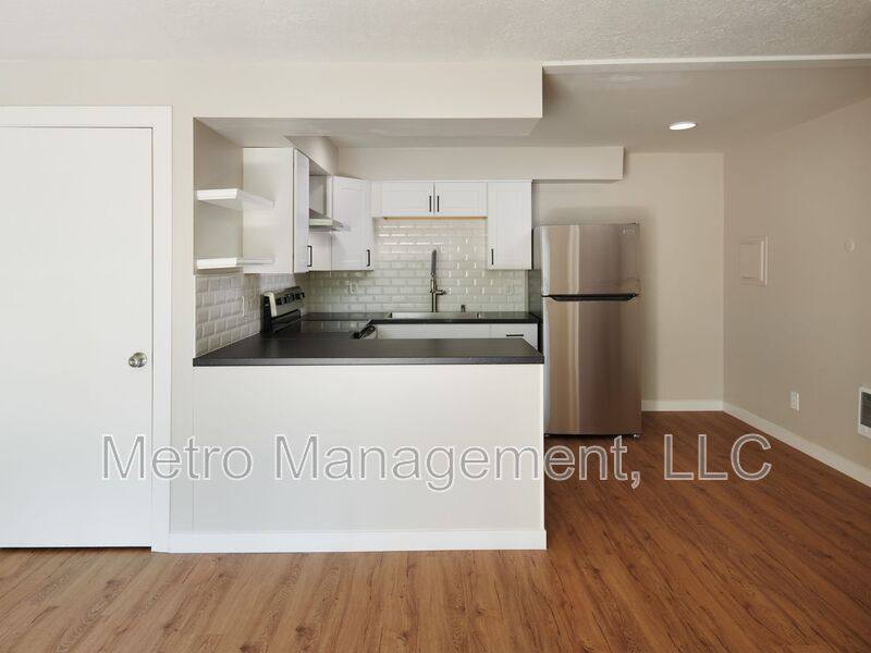 Apartment for rent at 3815 SE 122nd Ave #5, Portland, OR 97236
