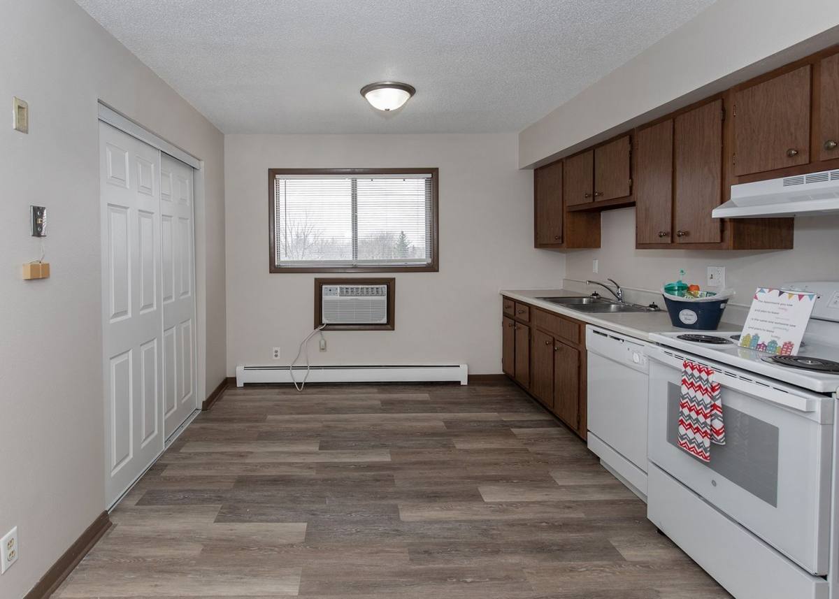 Apartment for rent at 503 Sycamore St, Tipton, IA 52772