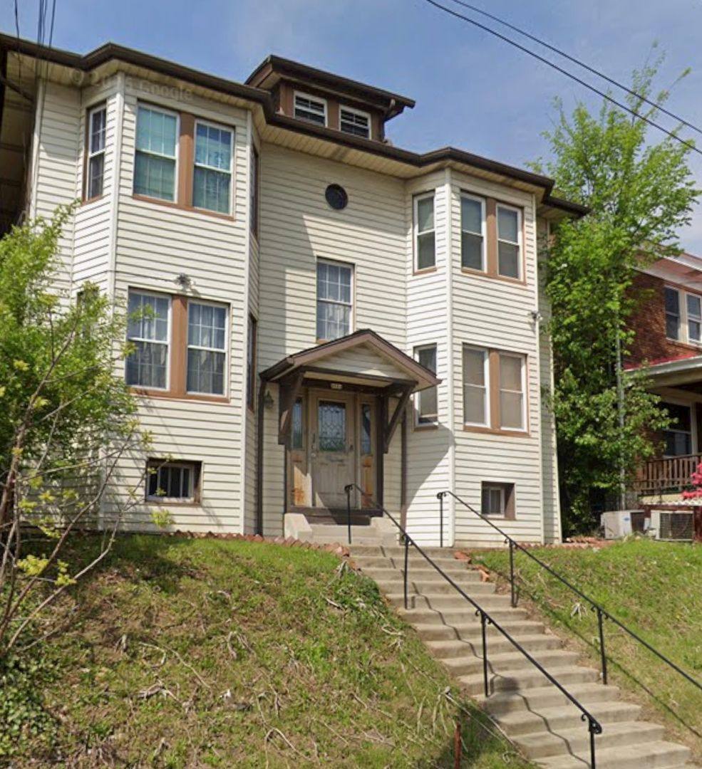 Apartment for rent at 2824 Clermont, Pittsburgh, PA 15227