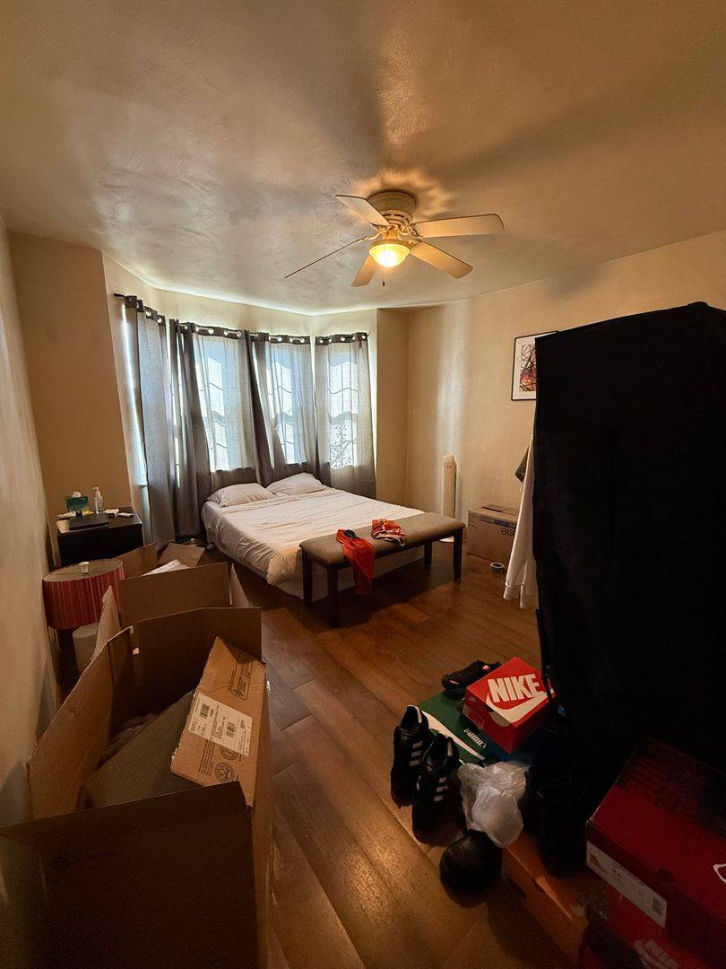 Apartment for rent at 2824 Clermont, Pittsburgh, PA 15227