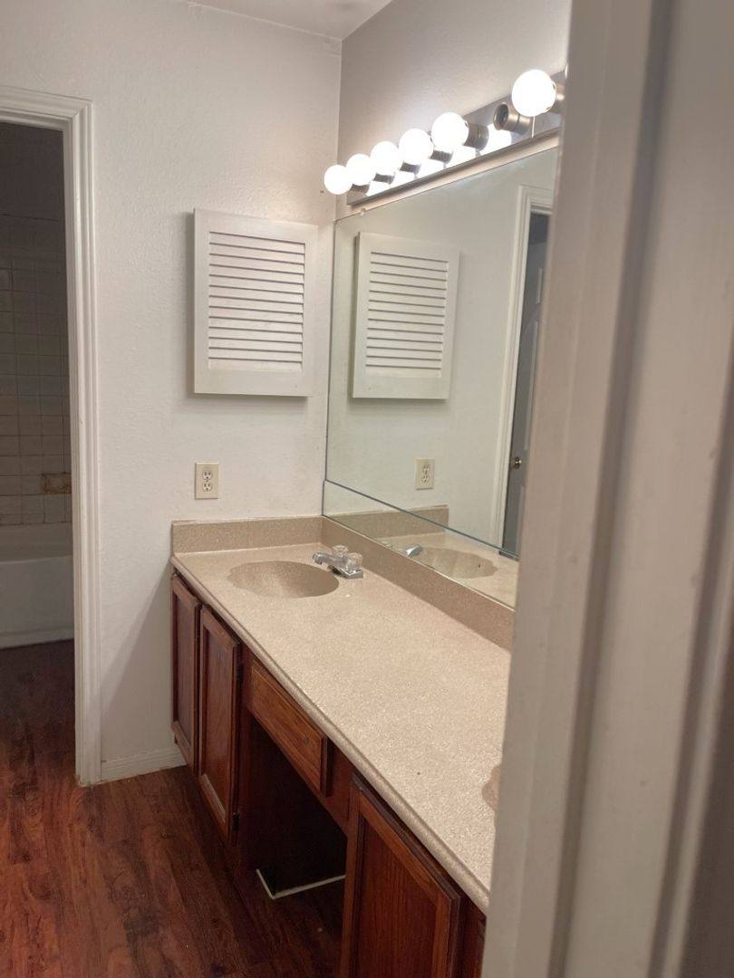 Condo for rent at 14600 Fonmeadow Dr #1700, Houston, TX 77035