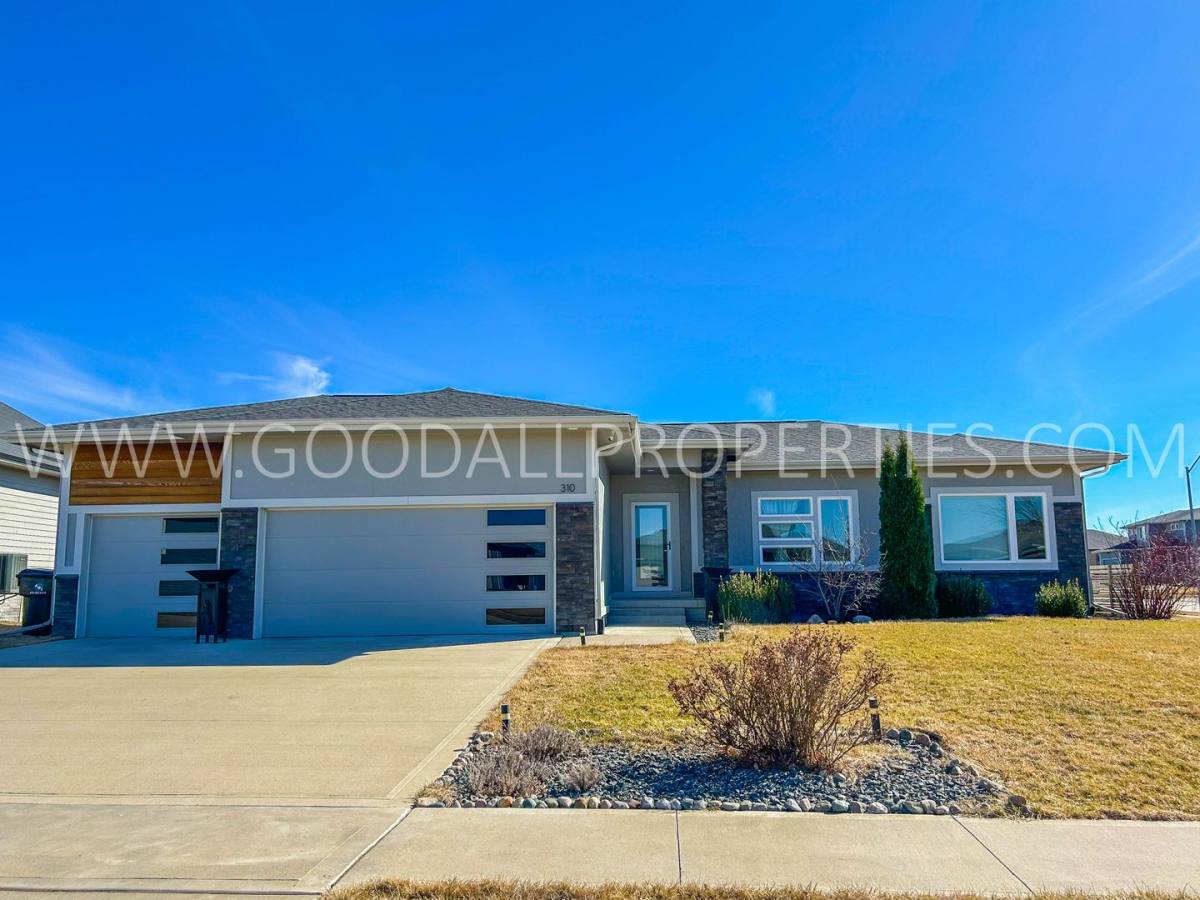 House for rent at 310 NE Bobcat Dr, Waukee, IA 50263