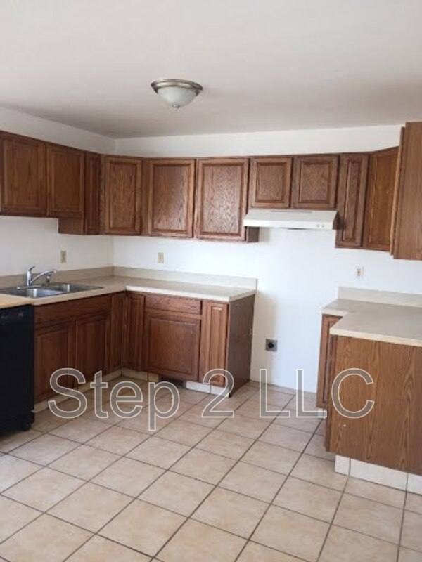 House for rent at 218 S Saint Clair St, Painesville, OH 44077