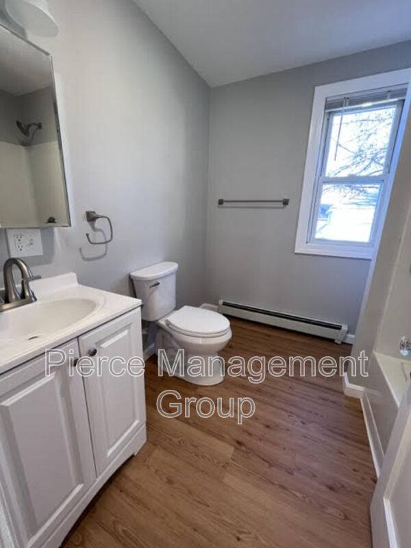 Apartment for rent at 185 Calef Rd #4, Manchester, NH 03104
