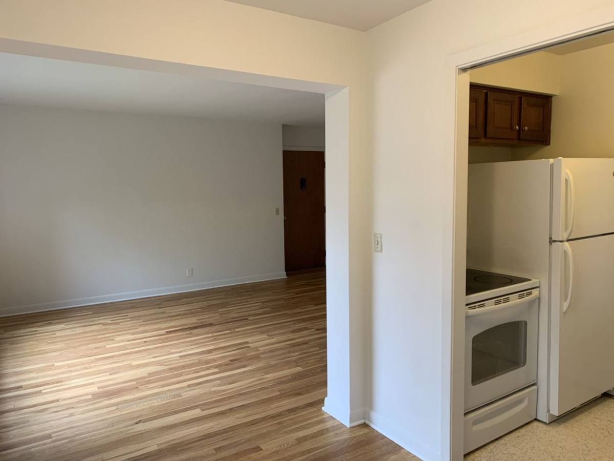 Apartment for rent at 2865 Erie Ave, Cincinnati, OH 45208