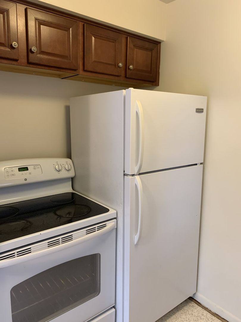 Apartment for rent at 2865 Erie Ave, Cincinnati, OH 45208