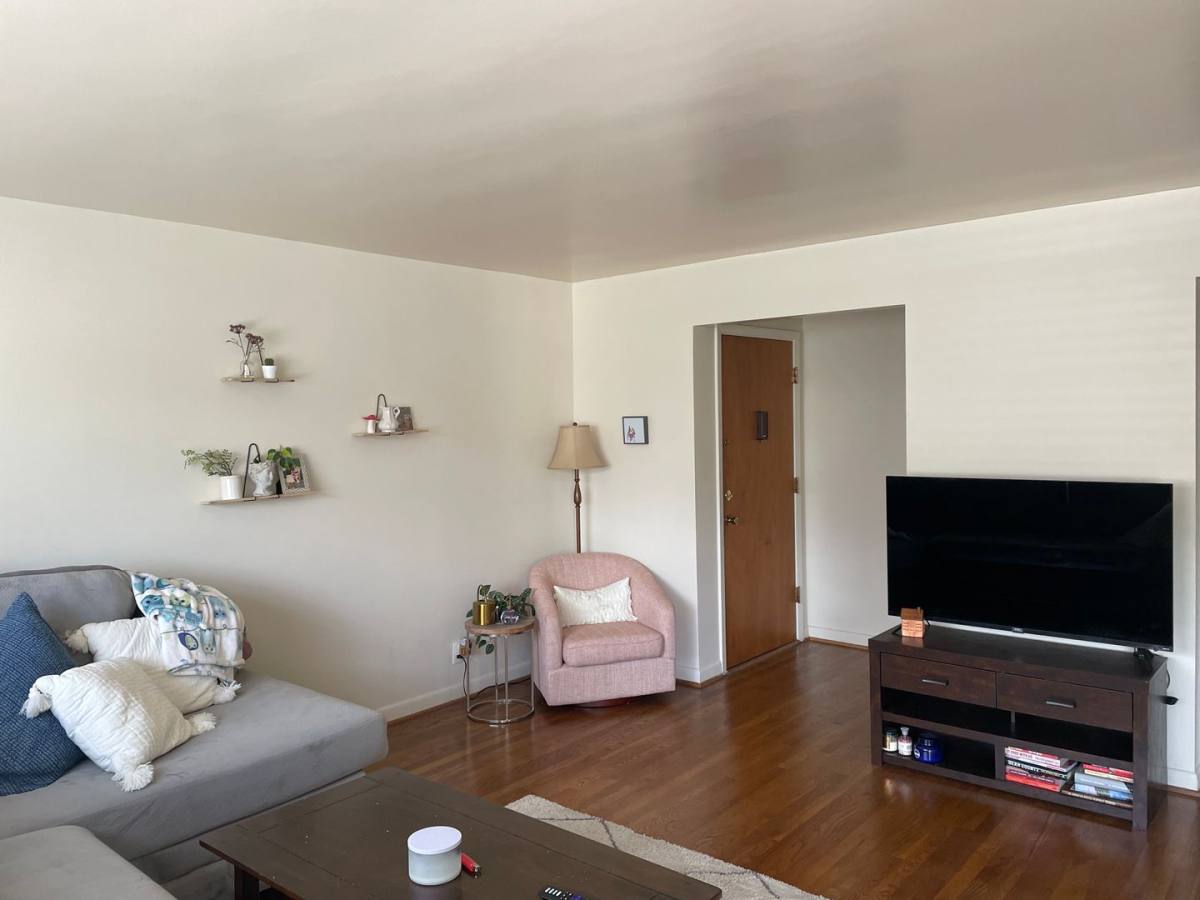 Apartment for rent at 2865 Erie Ave, Cincinnati, OH 45208