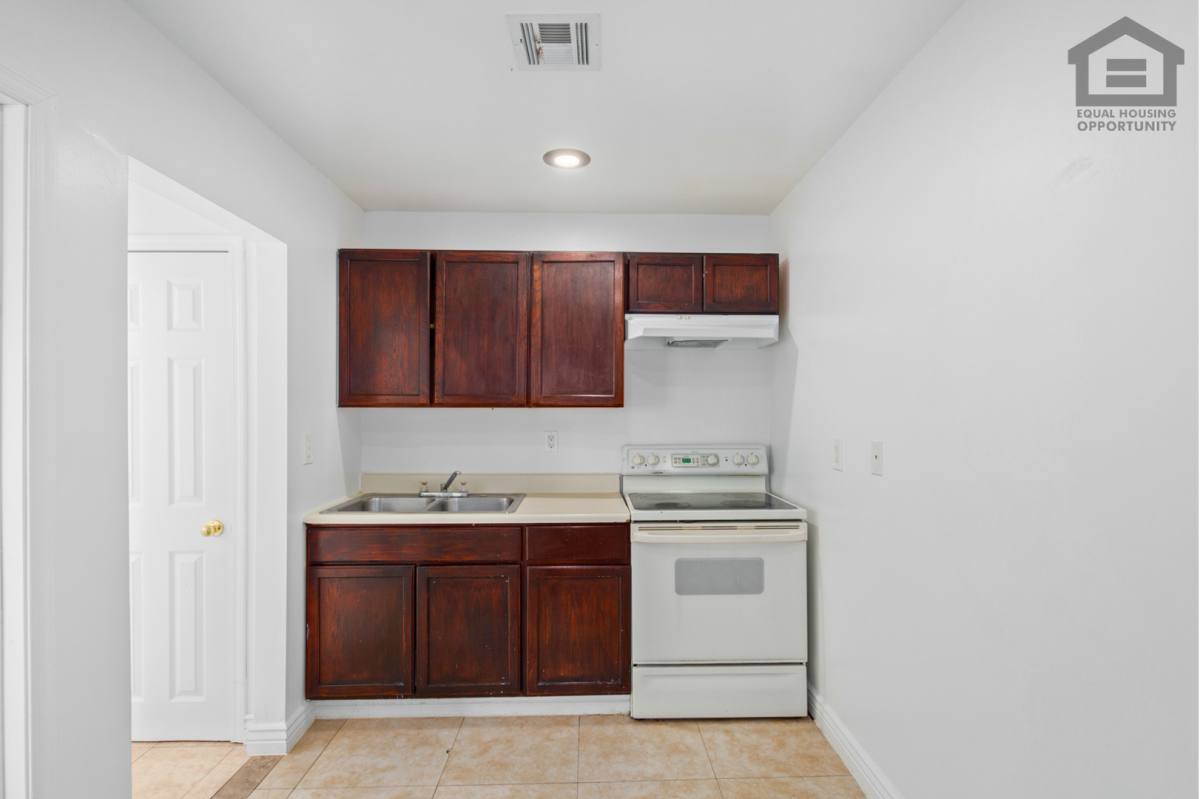 Apartment for rent at 3601 W Melvin St, Phoenix, AZ 85009