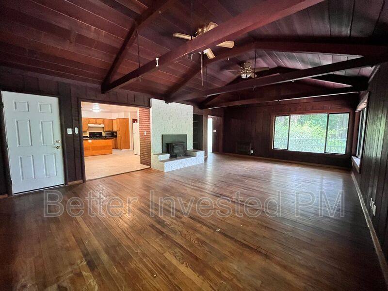 House for rent at 24665 Birch St #A, Willits, CA 95490