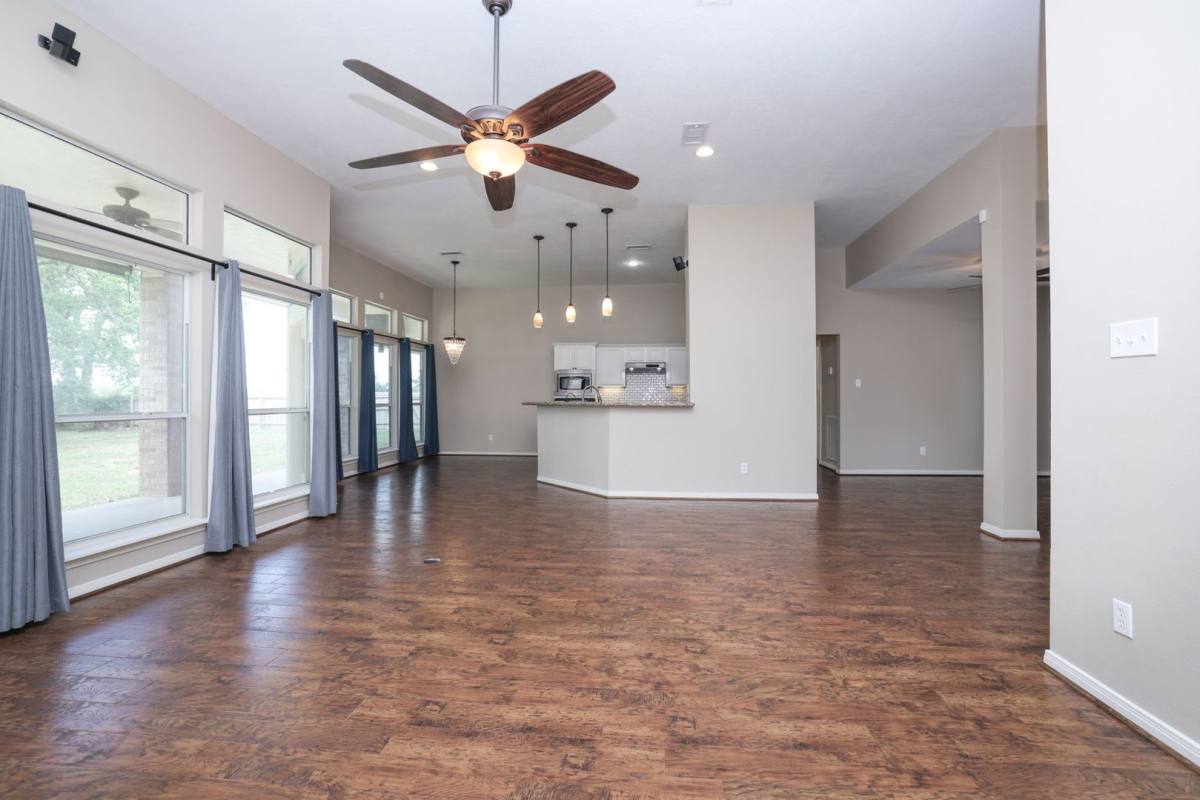 House for rent at 105 Lawrence Marshall Dr, Hempstead, TX 77445