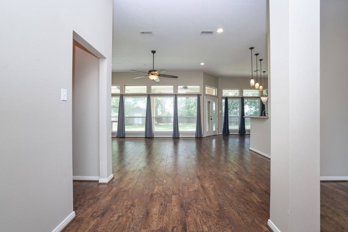 House for rent at 105 Lawrence Marshall Dr, Hempstead, TX 77445