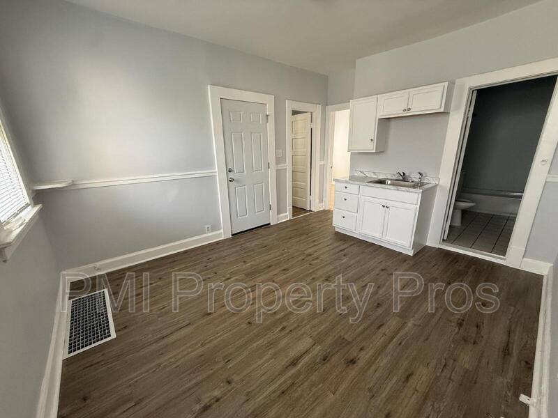 Apartment for rent at 3109 W Walnut St, Milwaukee, WI 53208