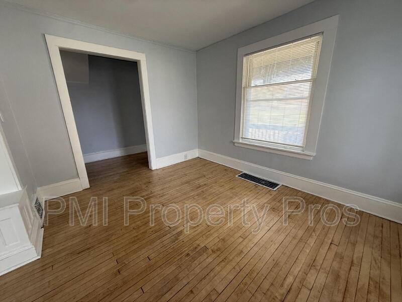 Apartment for rent at 3109 W Walnut St, Milwaukee, WI 53208