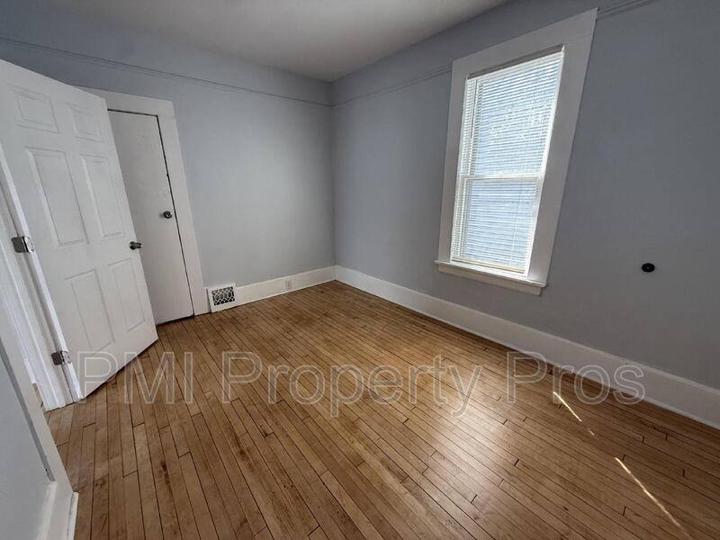 Apartment for rent at 3109 W Walnut St, Milwaukee, WI 53208