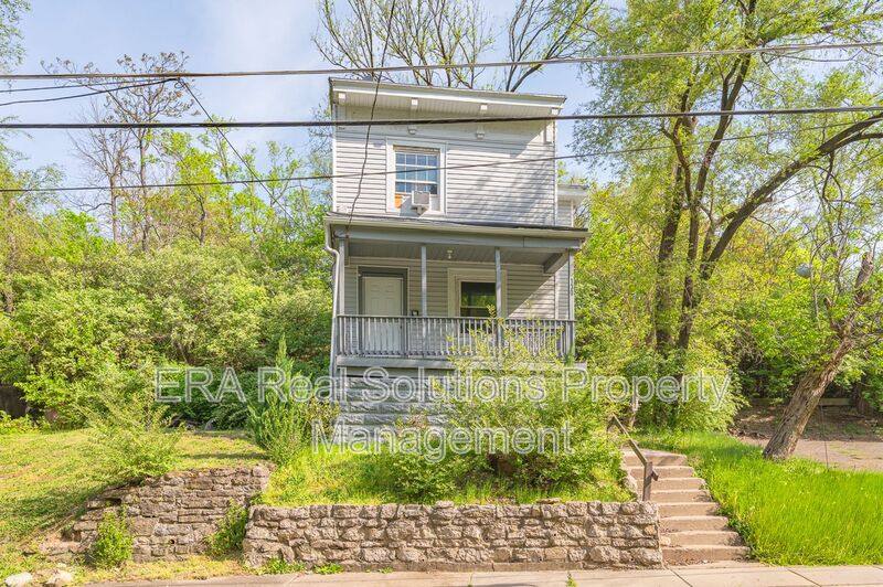 Apartment for rent at 130 Valencia St #1, Cincinnati, OH 45219