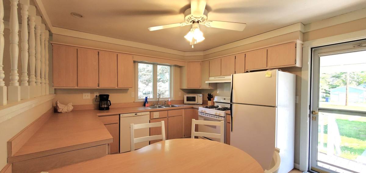 House for rent at 210 W 16th St, Traverse City, MI 49684