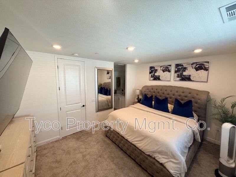 Townhouse for rent at 2052 Vela Lane, San Diego, CA 92154