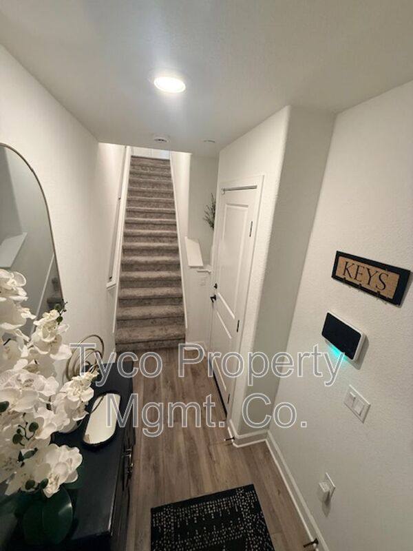 Townhouse for rent at 2052 Vela Lane, San Diego, CA 92154