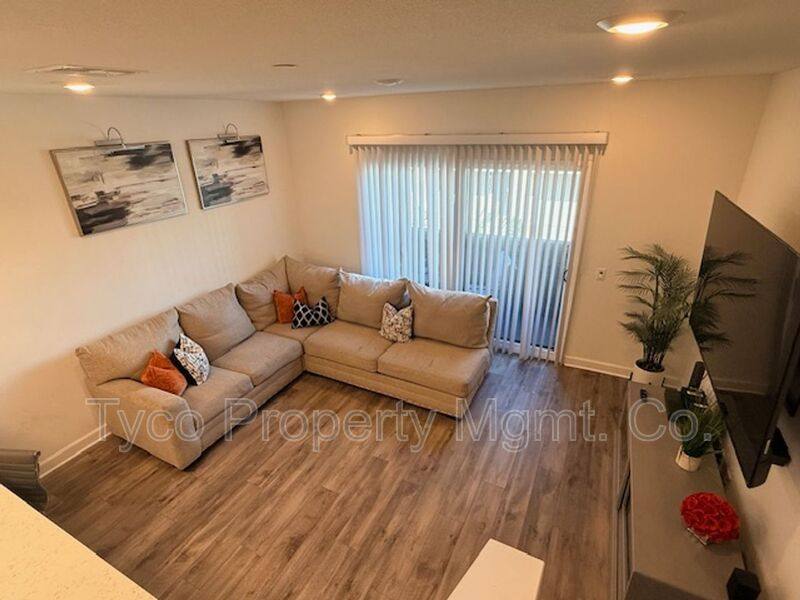 Townhouse for rent at 2052 Vela Lane, San Diego, CA 92154