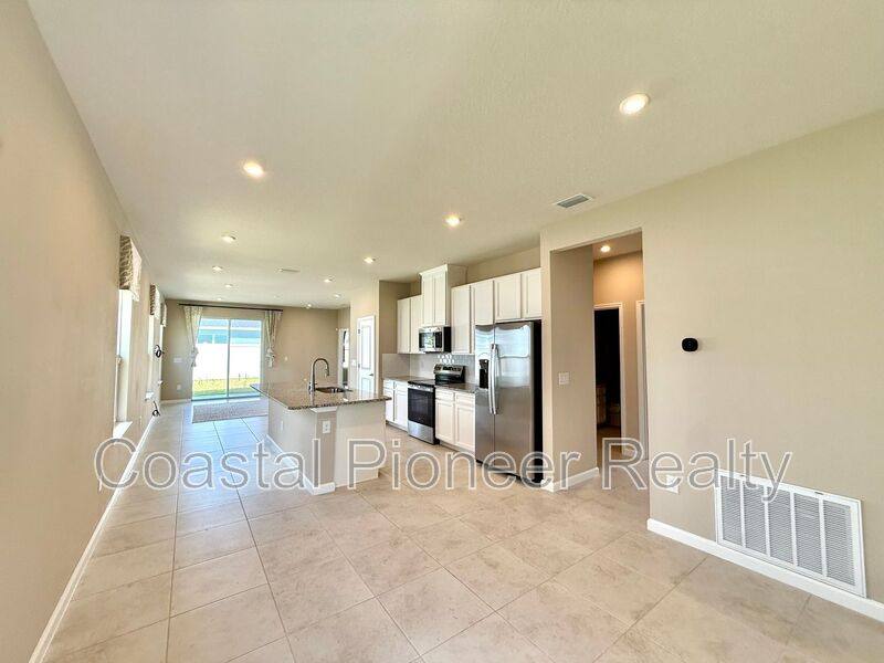 House for rent at 2467 White Ladyfish Rd, Wimauma, FL 33598