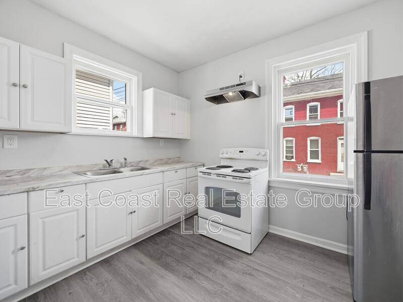 Apartment for rent at 505 W Church St 1W #1W, Hagerstown, MD 21740