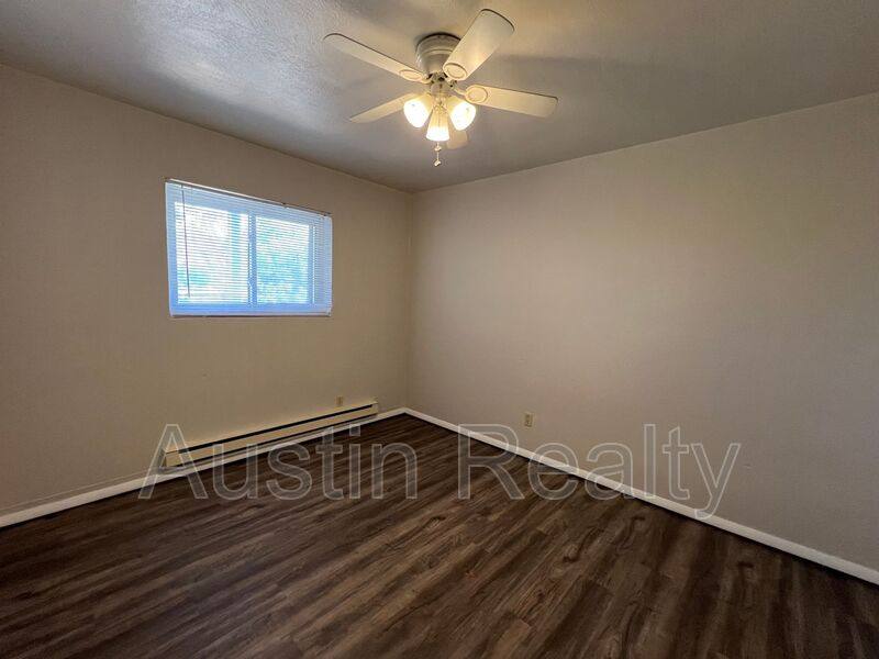 Apartment for rent at 3706 Greenwood Blvd #20, Saint Louis, MO 63143