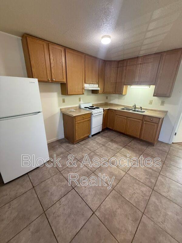 Apartment for rent at 304 Reece Ave #D, Randleman, NC 27317