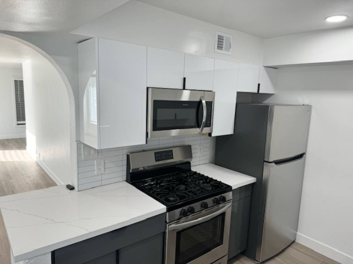 Apartment for rent at 5115 N 12th St, Phoenix, AZ 85014