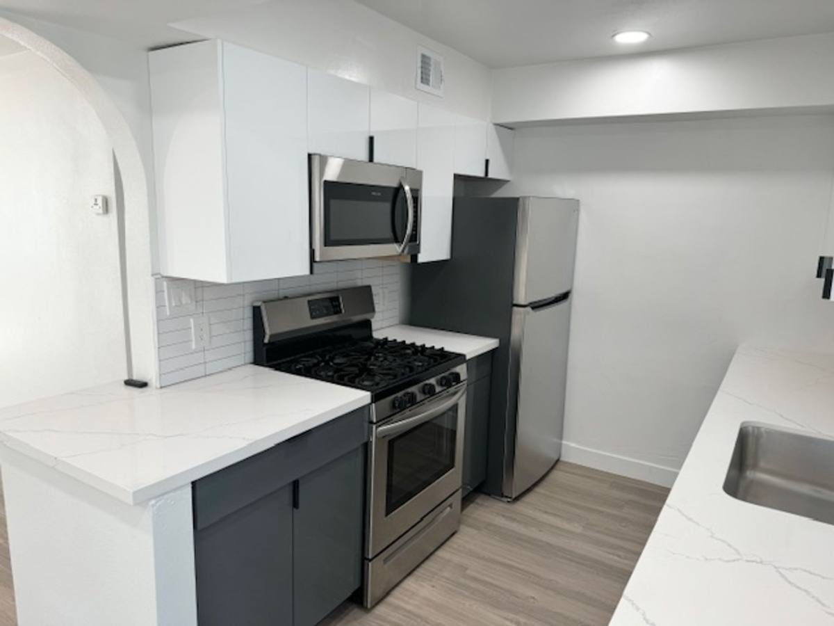 Apartment for rent at 5115 N 12th St, Phoenix, AZ 85014