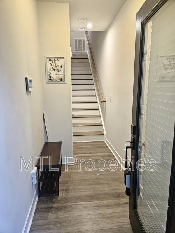 Townhouse for rent at 3712 Ellington St #1, Charlotte, NC 28211