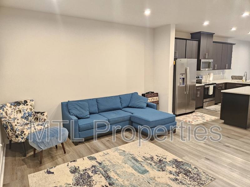 Townhouse for rent at 3712 Ellington St #1, Charlotte, NC 28211