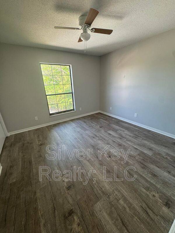 Apartment for rent at 311 Sunset Dr #10, Athens, TN 37303