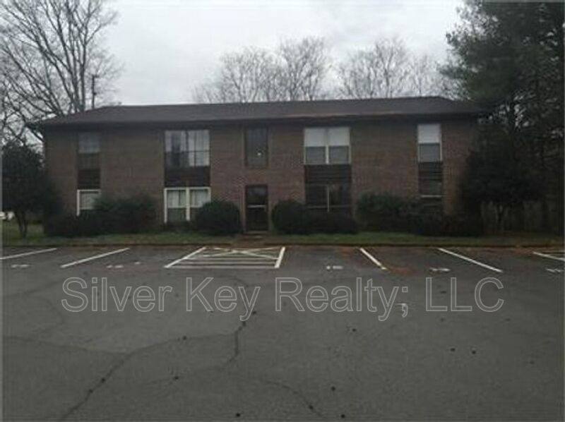Apartment for rent at 311 Sunset Dr #10, Athens, TN 37303