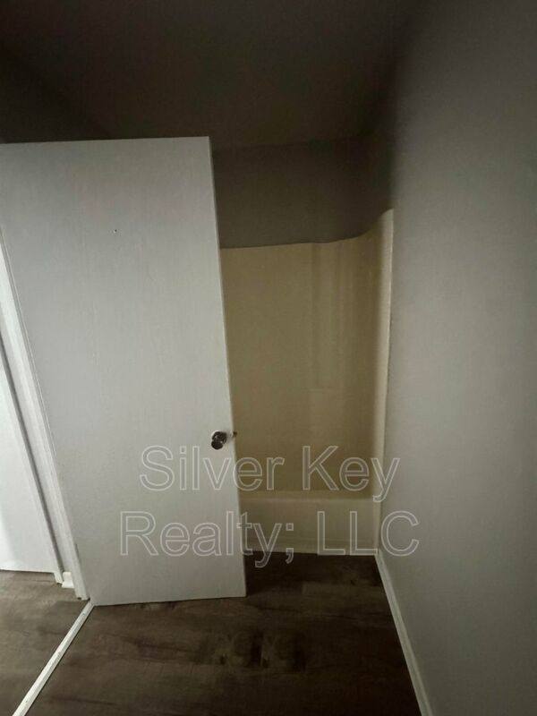 Apartment for rent at 311 Sunset Dr #10, Athens, TN 37303
