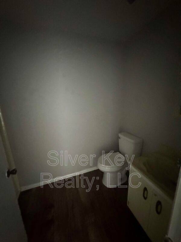 Apartment for rent at 311 Sunset Dr #10, Athens, TN 37303