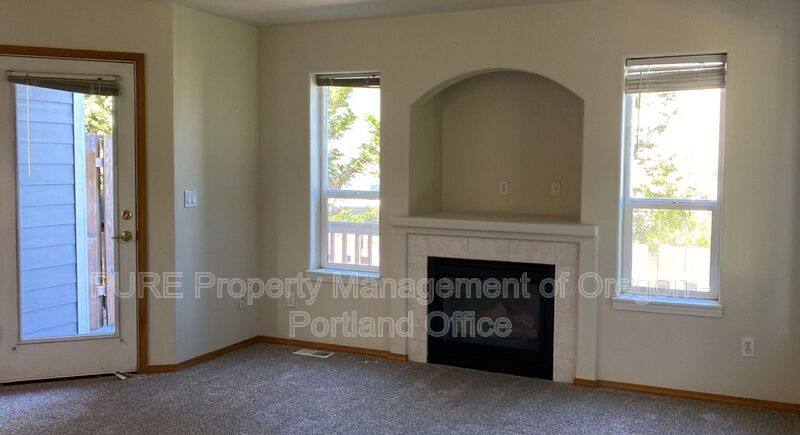 House for rent at 15617 NE Milton Place, Portland, OR 97230