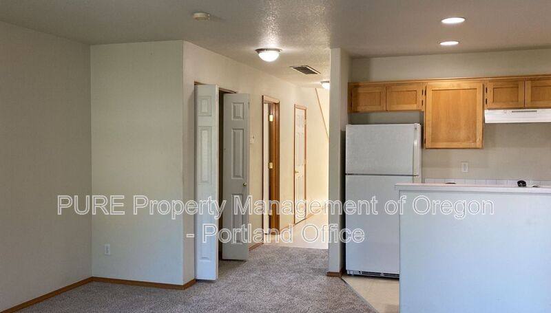 House for rent at 15617 NE Milton Place, Portland, OR 97230