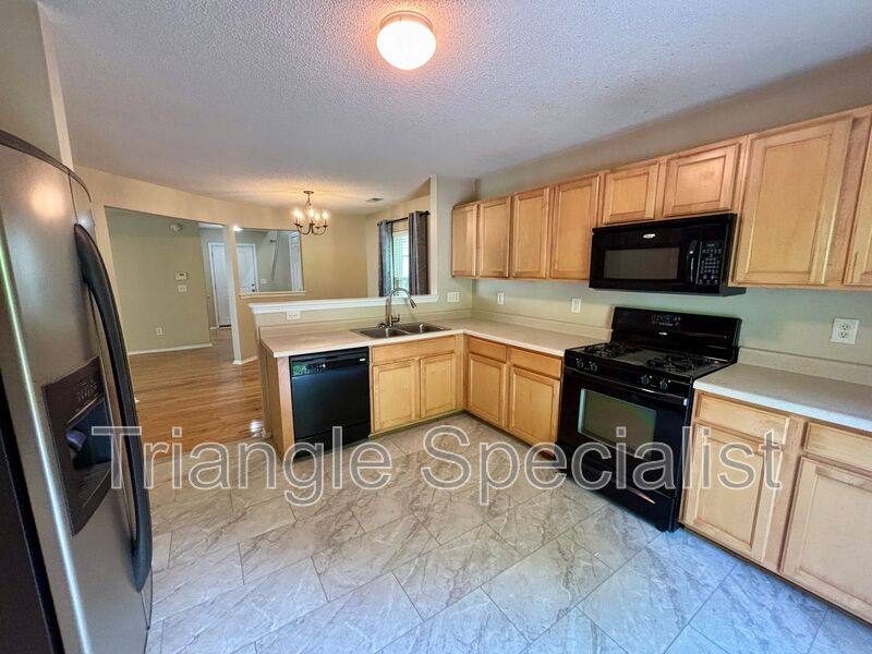 House for rent at 7 Thorton Court, Durham, NC 27703