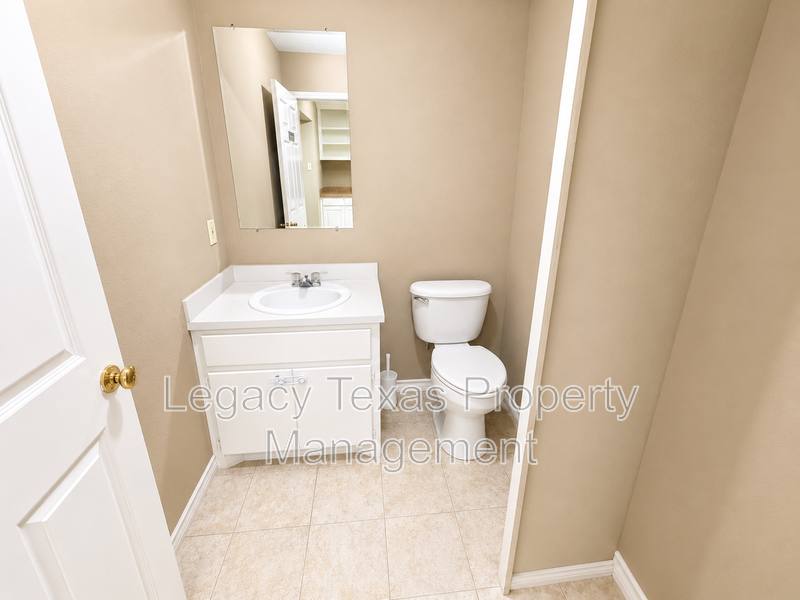 House for rent at 508 N Crowley Rd, Crowley, TX 76036