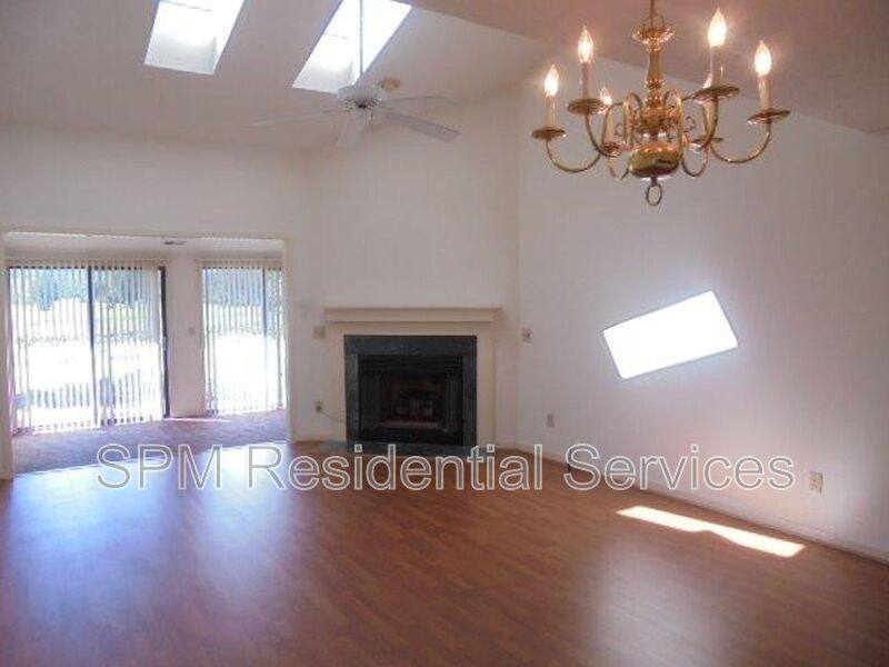 Townhouse for rent at 5938 Chester St, Wilmington, NC 28405
