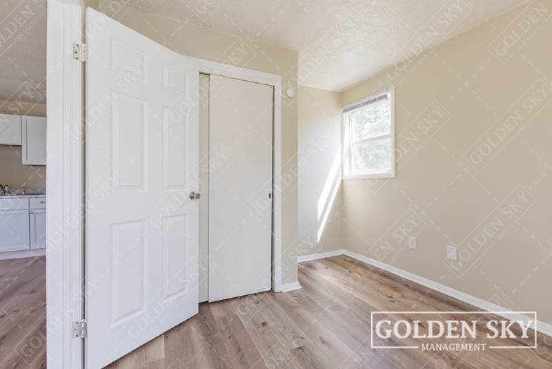 Apartment for rent at 119 E 1st St, Alexandria, IN 46001