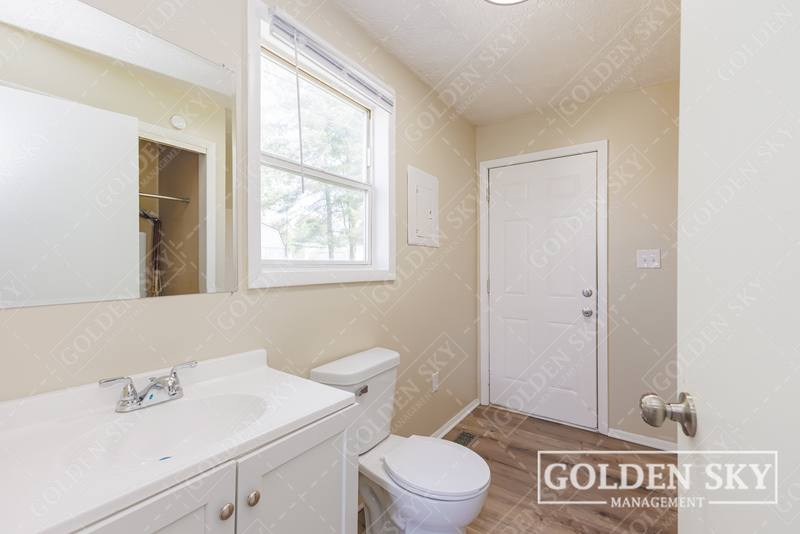 Apartment for rent at 119 E 1st St, Alexandria, IN 46001