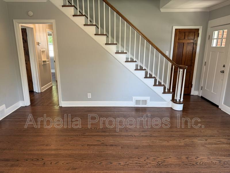 House for rent at 1437 Valley St, Kingsport, TN 37660