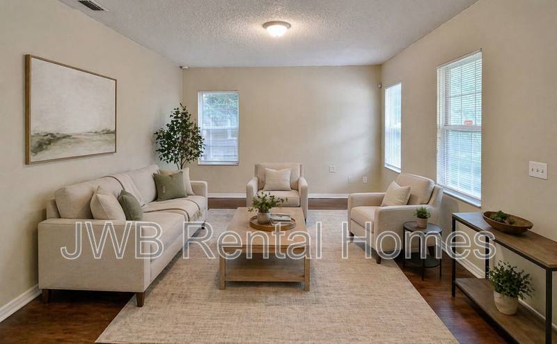 House for rent at 1609 24th St W, Jacksonville, FL 32209
