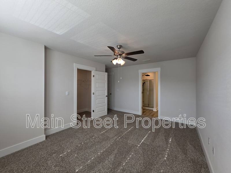 Townhouse for rent at 9525 Nature Creek Circle, Pensacola, FL 32526
