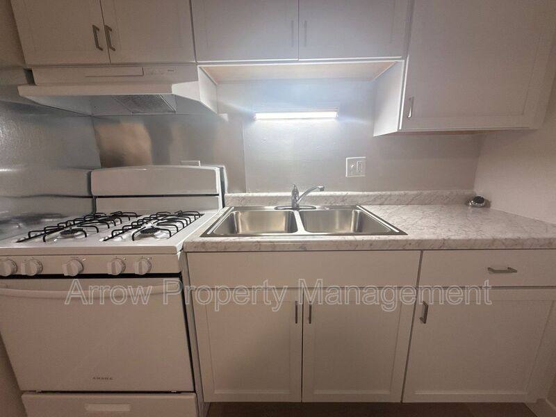 Apartment for rent at 5725 S 14-20, Omaha, NE 68107