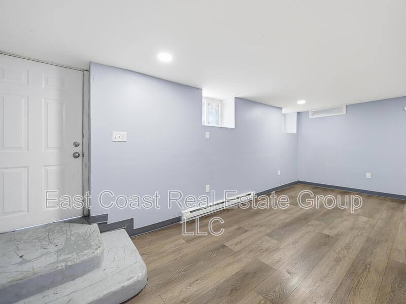 Apartment for rent at 503 W Church St, Hagerstown, MD 21740