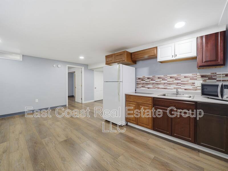 Apartment for rent at 503 W Church St, Hagerstown, MD 21740