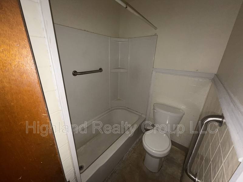 Apartment for rent at 100 Spring St #A3, Harrisburg, PA 17113